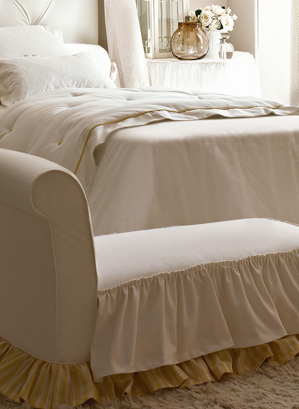 <strong>8409</strong> Annabel day bed
L. 102 x P. 46 x H. 61 cm